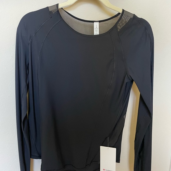 Lululemon Hawaii Edition sculpt long sleep , sold out and no long make it!! - Picture 5 of 8